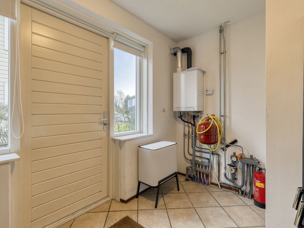 Nieuwe Zeedijk 1K308, HELLEVOETSLUIS