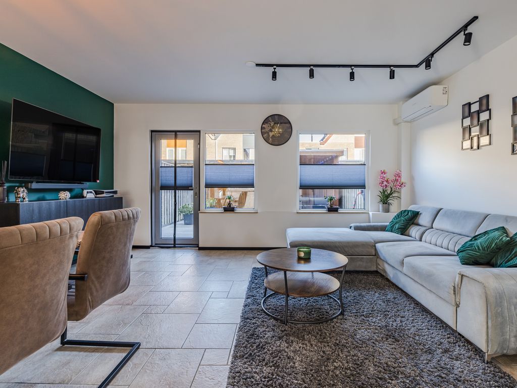 Strandgaper 13, HELLEVOETSLUIS