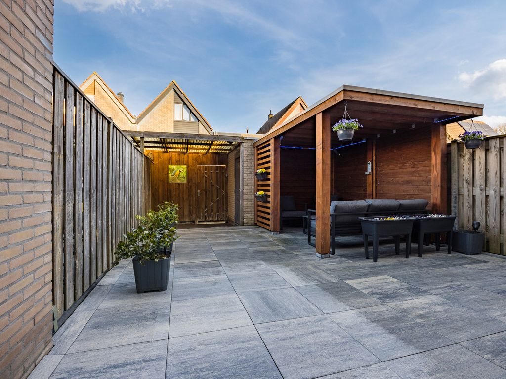 Strandgaper 13, HELLEVOETSLUIS