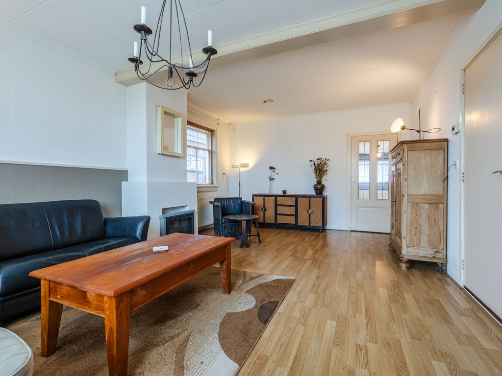 Rijksstraatweg 281, HELLEVOETSLUIS