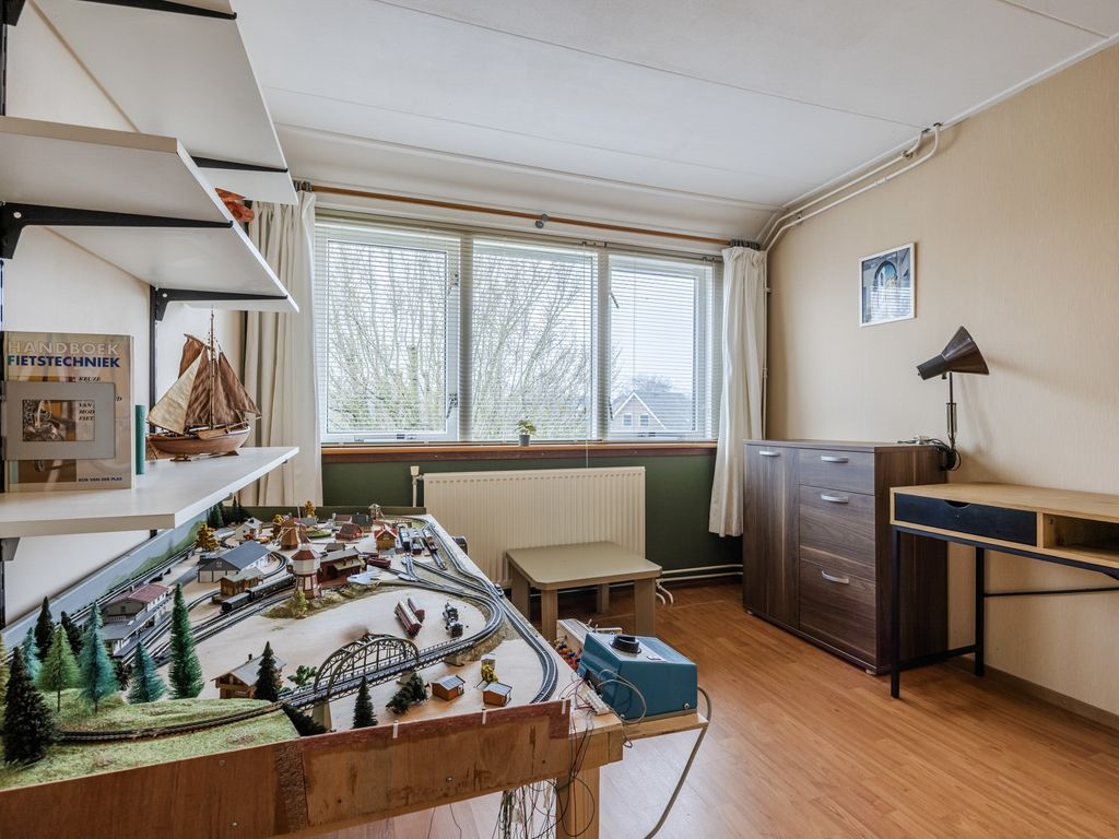 Rijksstraatweg 281, HELLEVOETSLUIS