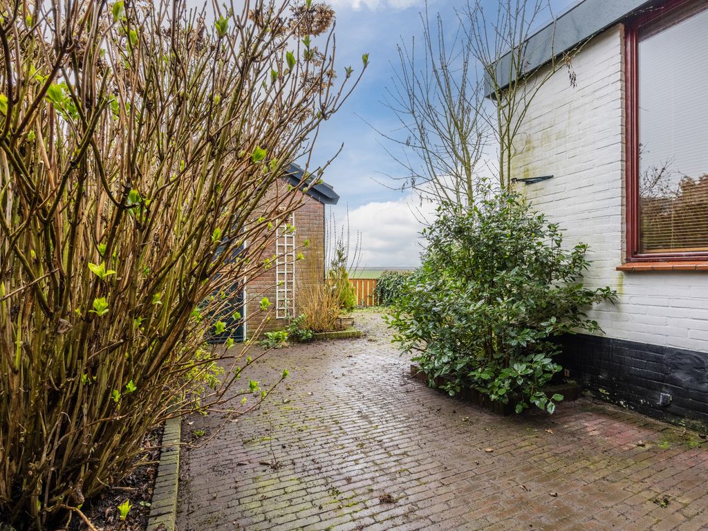 Rijksstraatweg 281, HELLEVOETSLUIS