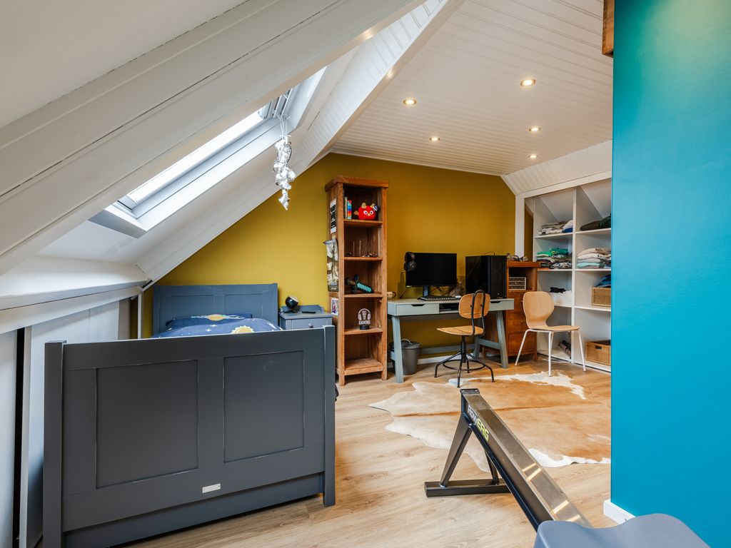 Hermelijn 13, HELLEVOETSLUIS