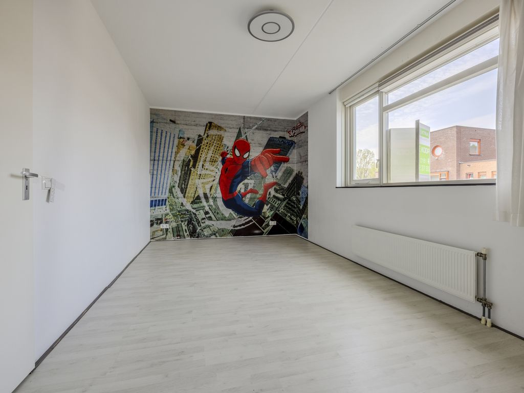 De Linde 4, ROZENBURG