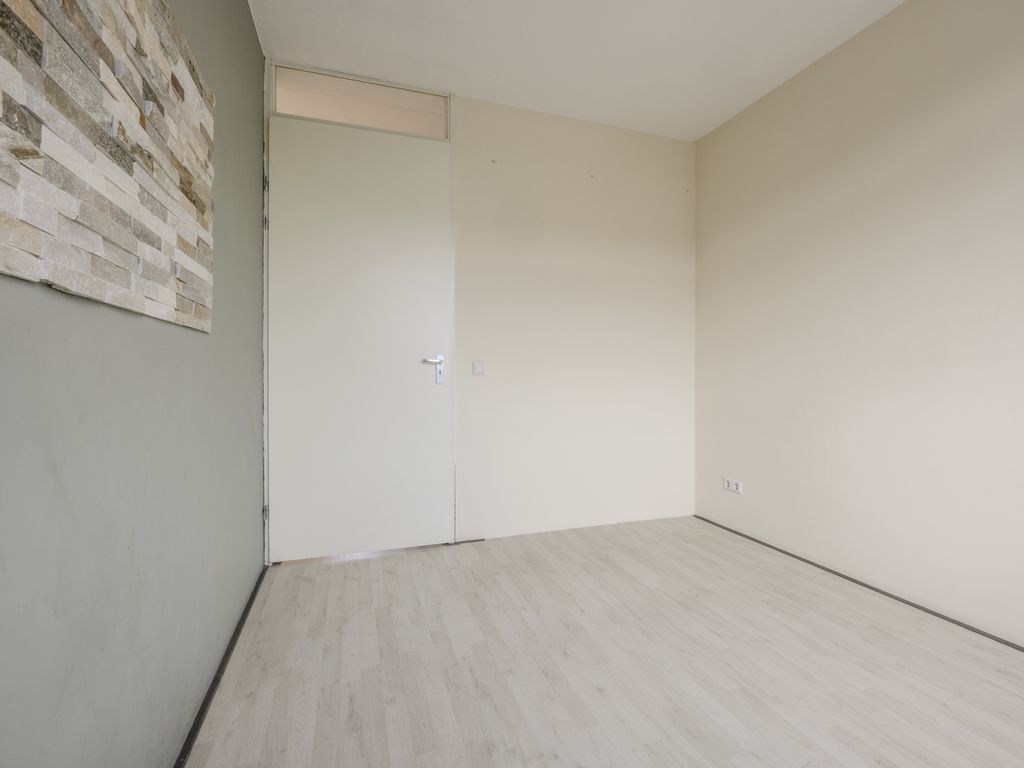 De Linde 4, ROZENBURG