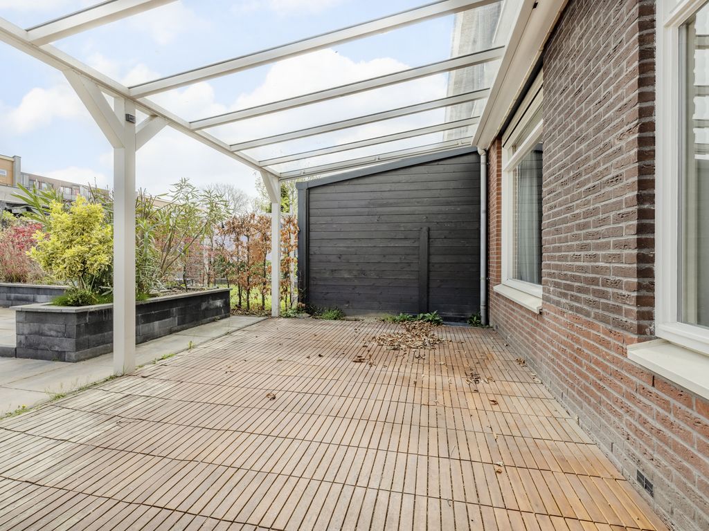 De Linde 4, ROZENBURG