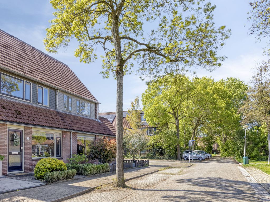 Steenhouwer 2, HELLEVOETSLUIS