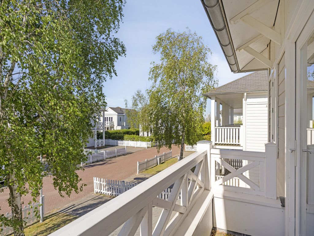 Nieuwe Zeedijk 1K306, HELLEVOETSLUIS