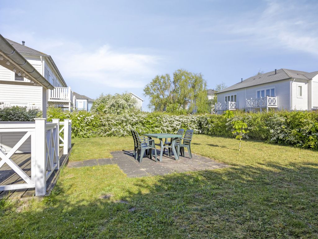 Nieuwe Zeedijk 1K306, HELLEVOETSLUIS