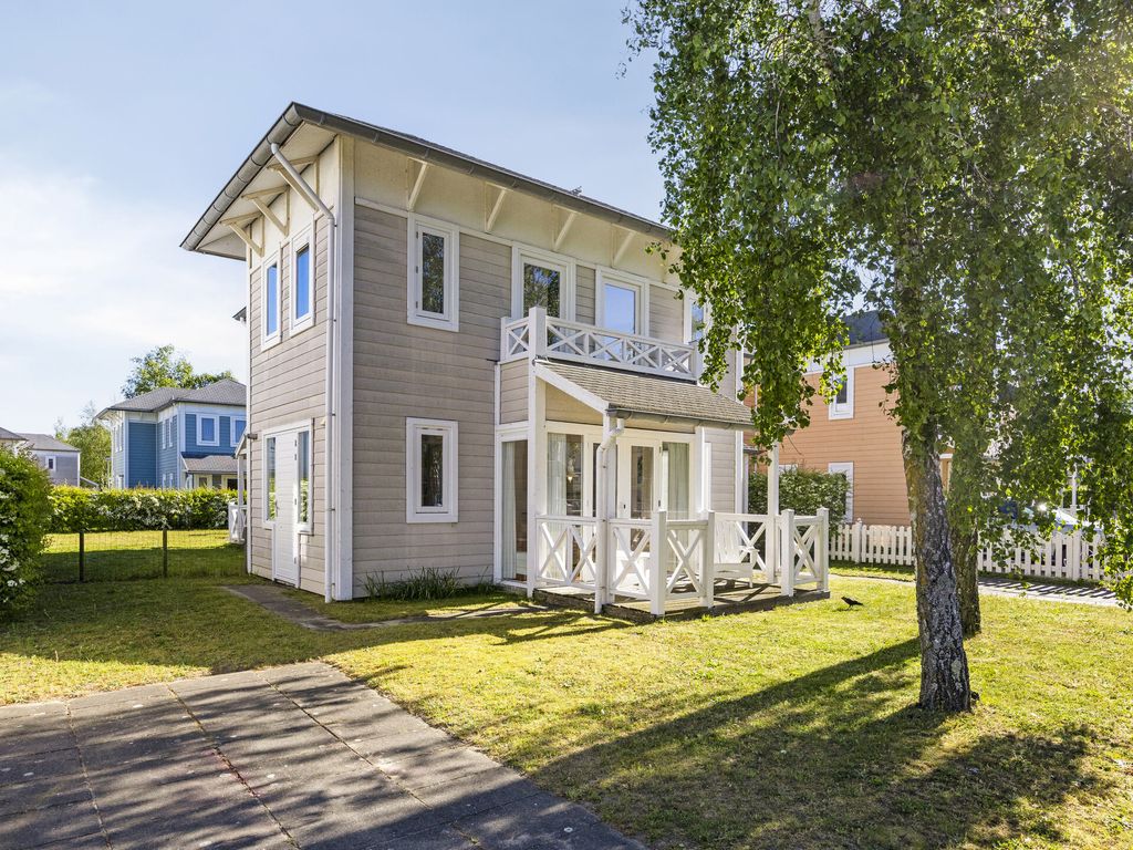 Nieuwe Zeedijk 1K306, HELLEVOETSLUIS
