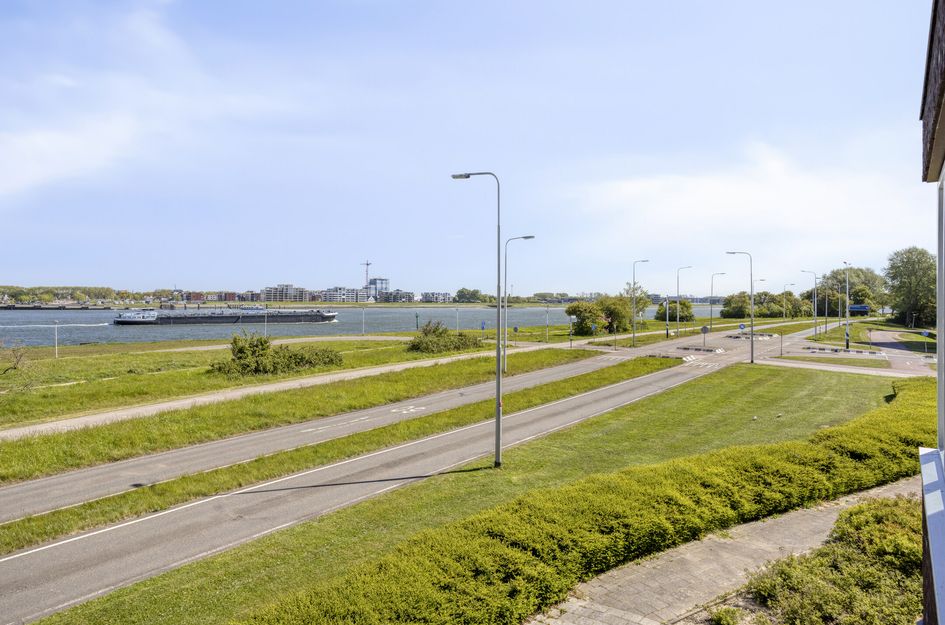 Boulevard 5