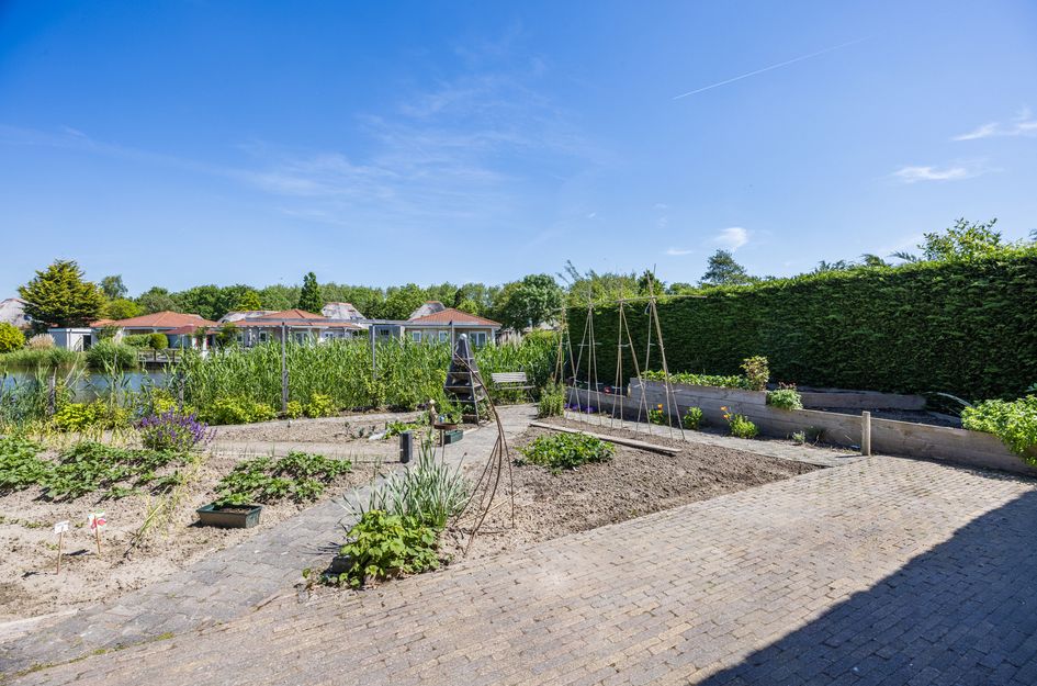 Parkweg 1B353