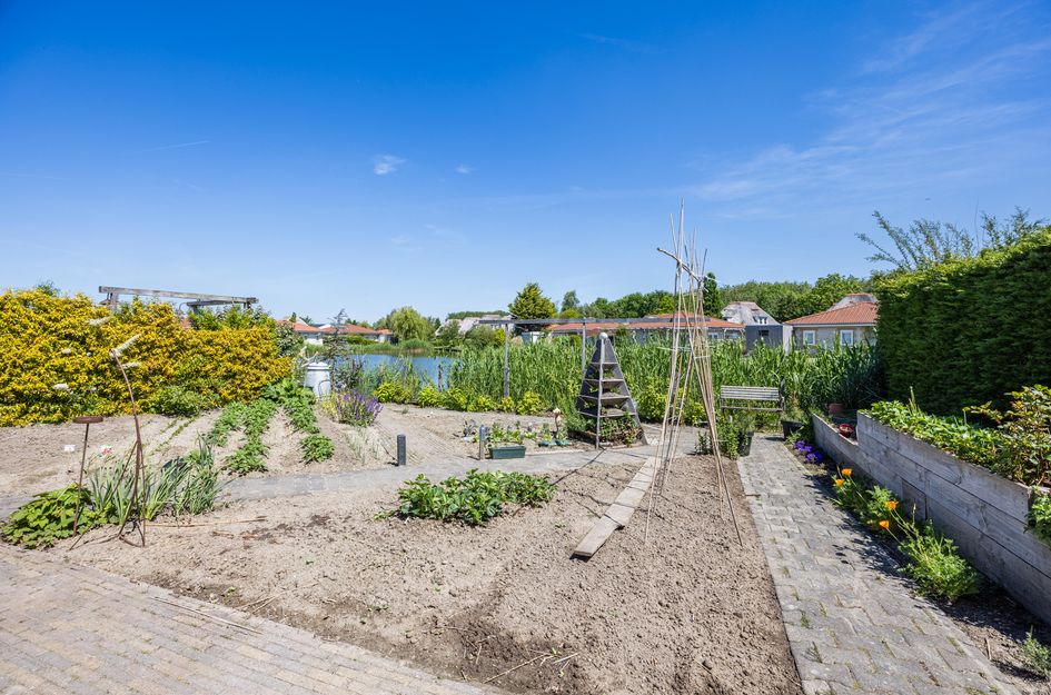 Parkweg 1B353