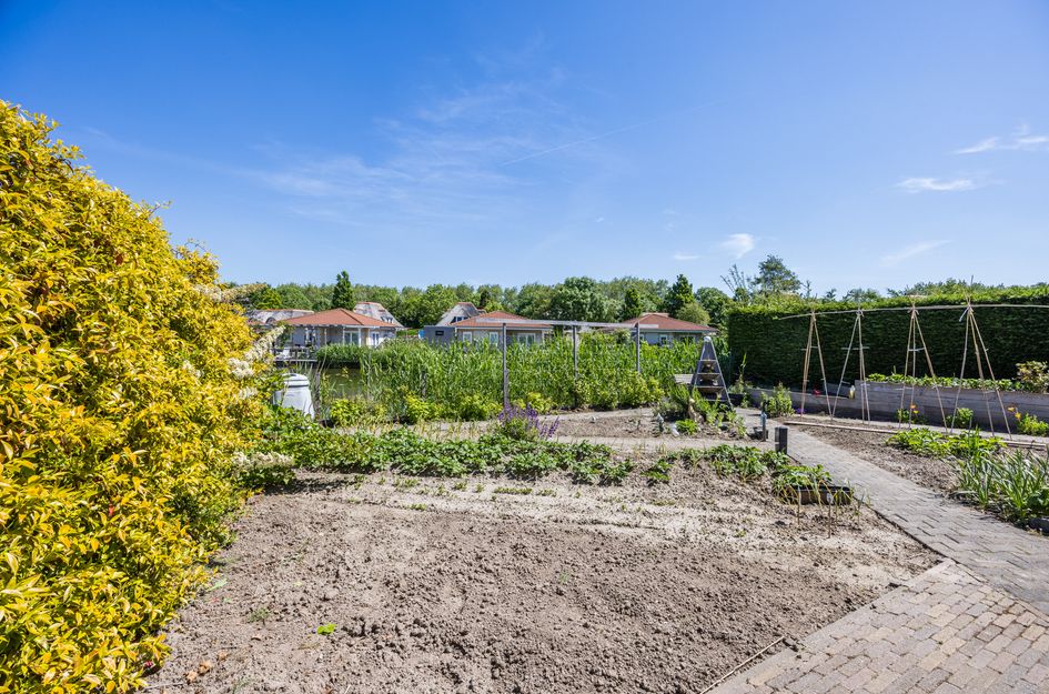 Parkweg 1B353