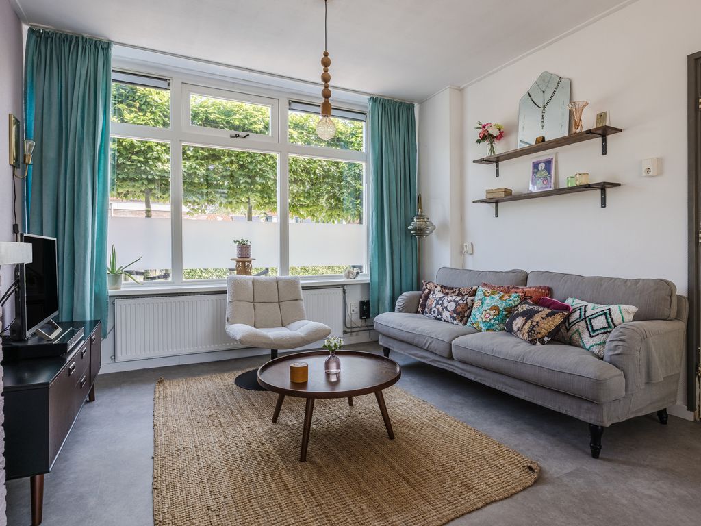 Aalbrecht van Beijerenstraat 91, HELLEVOETSLUIS
