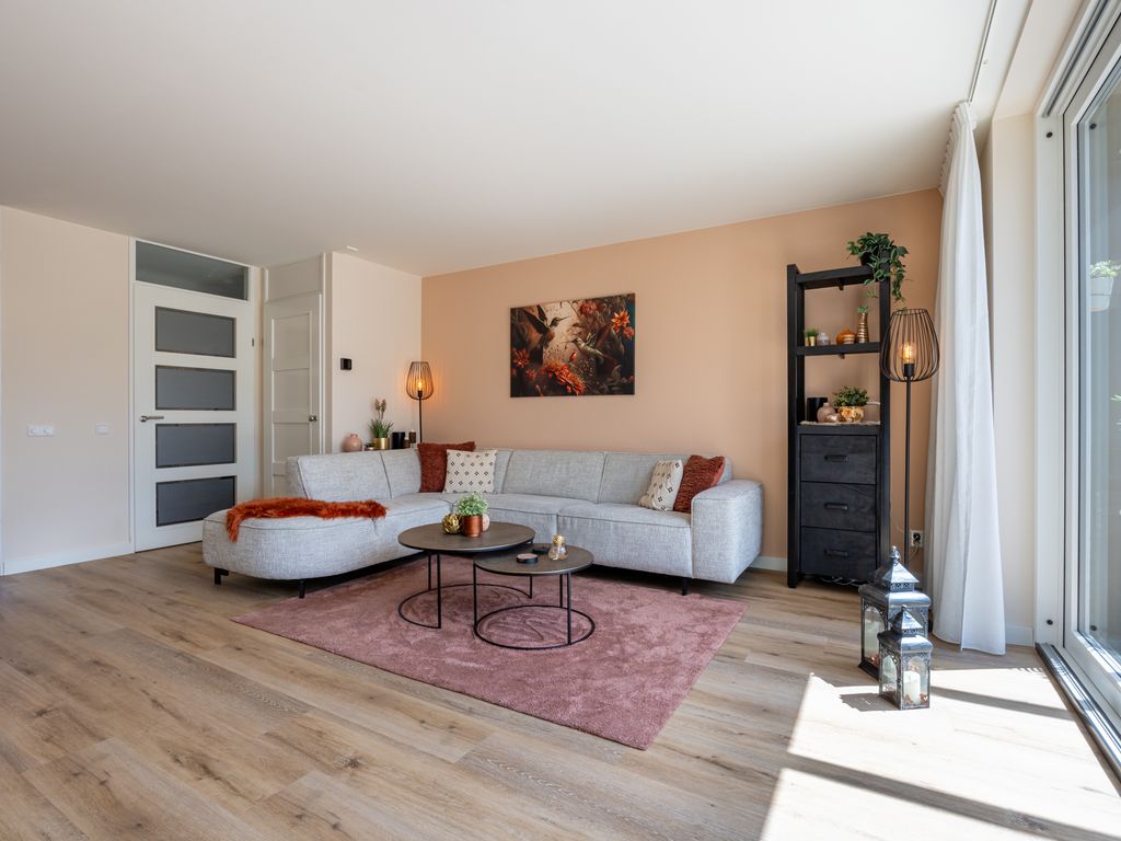 Largostraat 22, HELLEVOETSLUIS