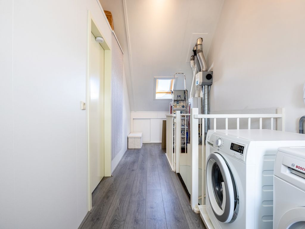 Largostraat 22, HELLEVOETSLUIS