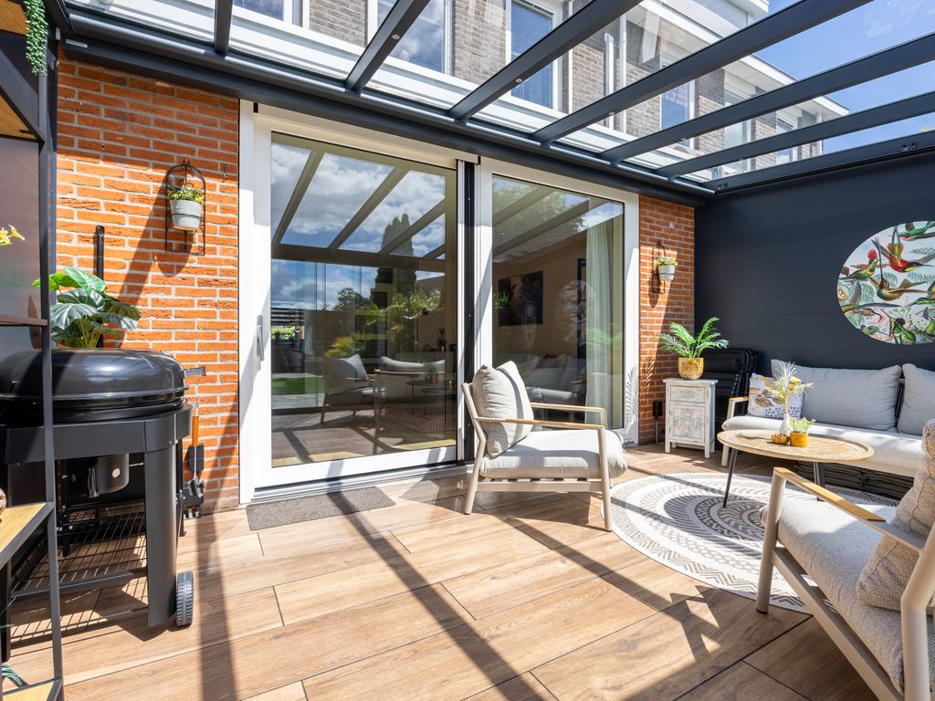 Largostraat 22, HELLEVOETSLUIS
