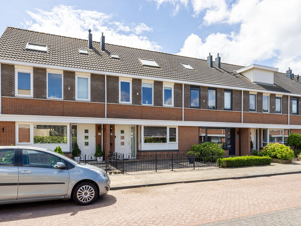 Largostraat 22, HELLEVOETSLUIS