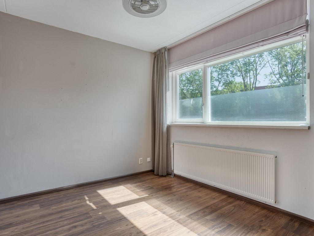 De Plataan 11, ROZENBURG