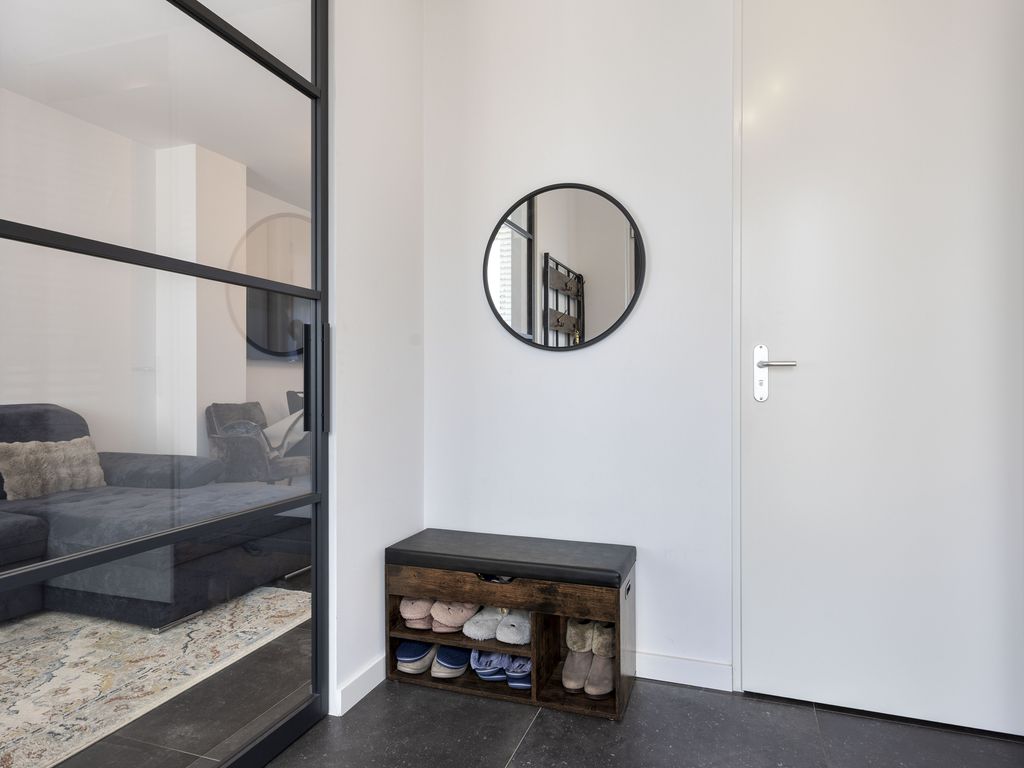 Spoorbaan 27, HELLEVOETSLUIS
