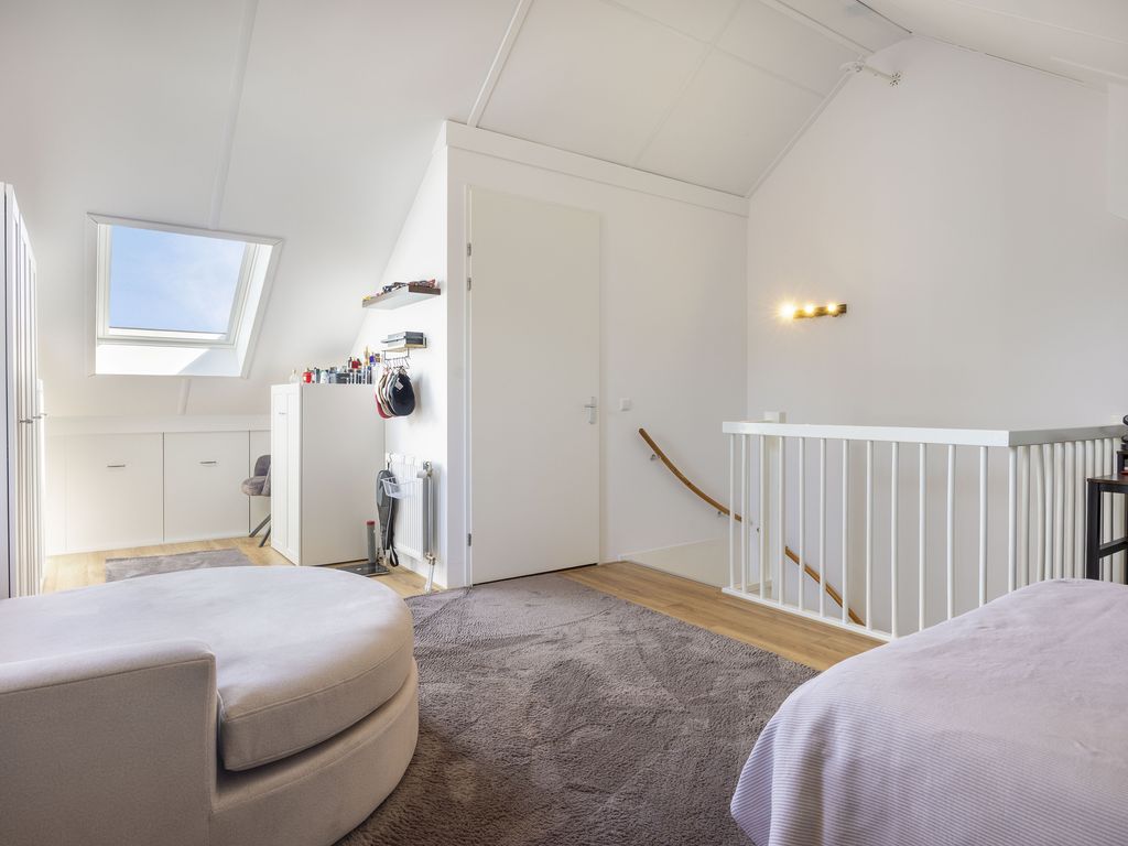 Spoorbaan 27, HELLEVOETSLUIS