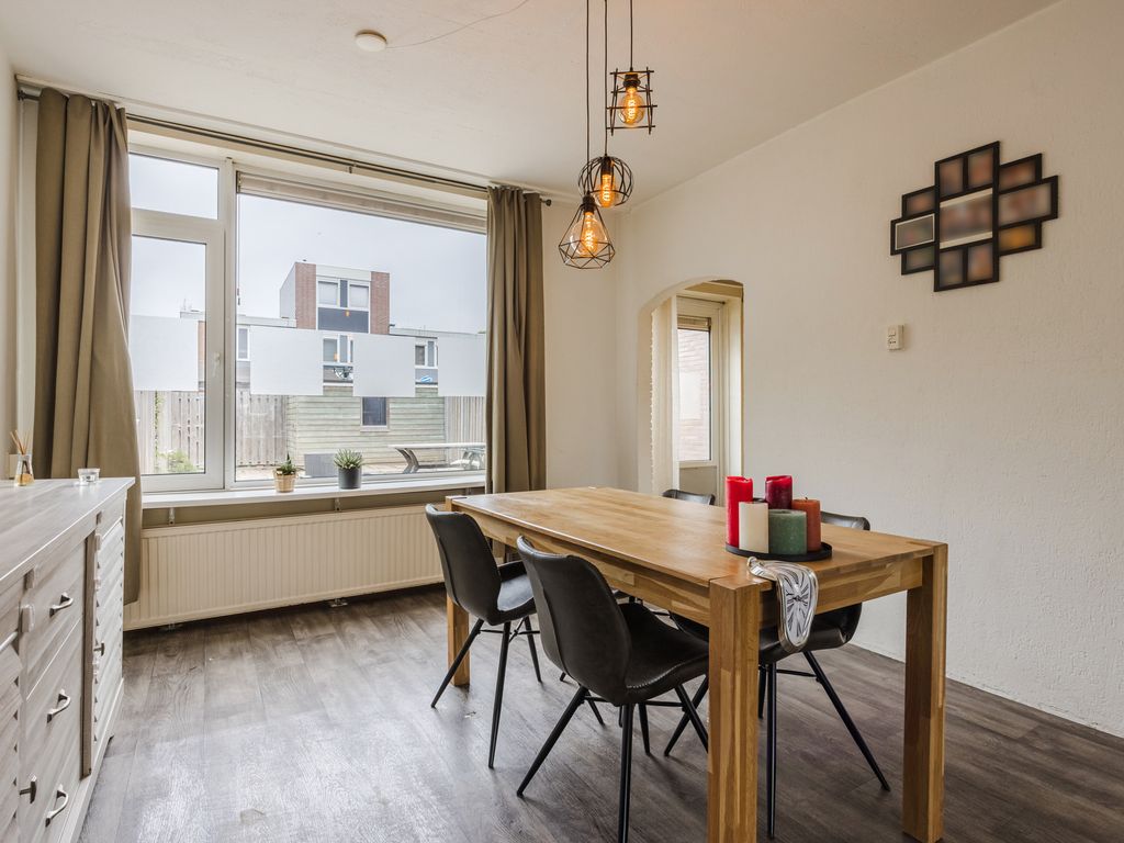 Steurweg 90, HOOGVLIET ROTTERDAM