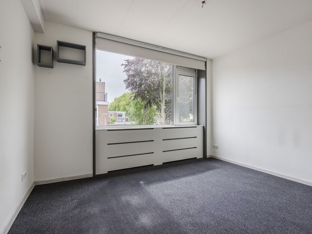 Steurweg 90, HOOGVLIET ROTTERDAM