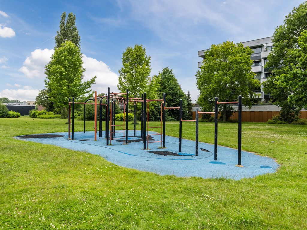 Steurweg 90, HOOGVLIET ROTTERDAM