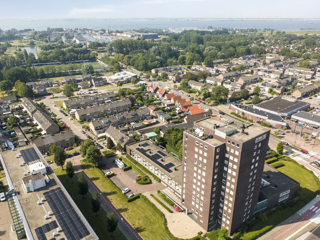 P C Hooftstraat 109, HELLEVOETSLUIS