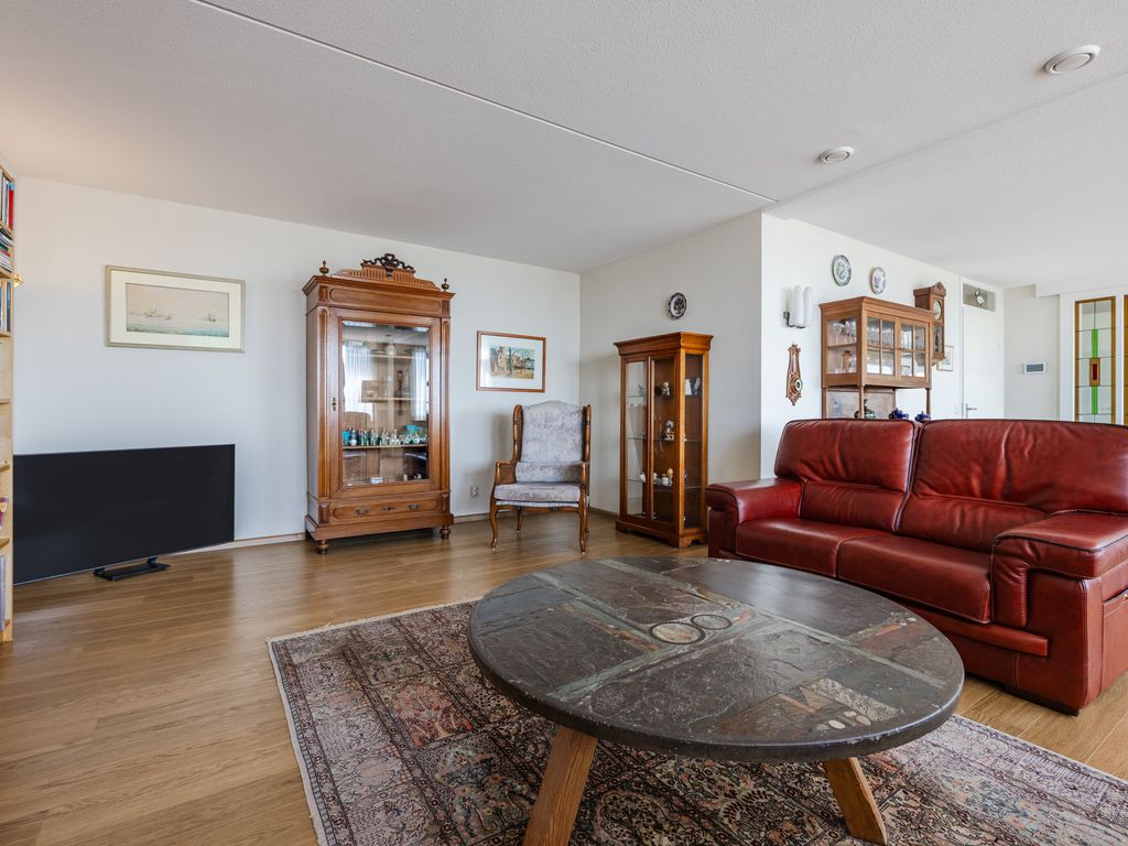 P C Hooftstraat 109, HELLEVOETSLUIS
