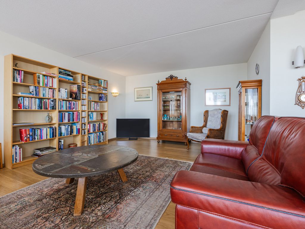 P C Hooftstraat 109, HELLEVOETSLUIS