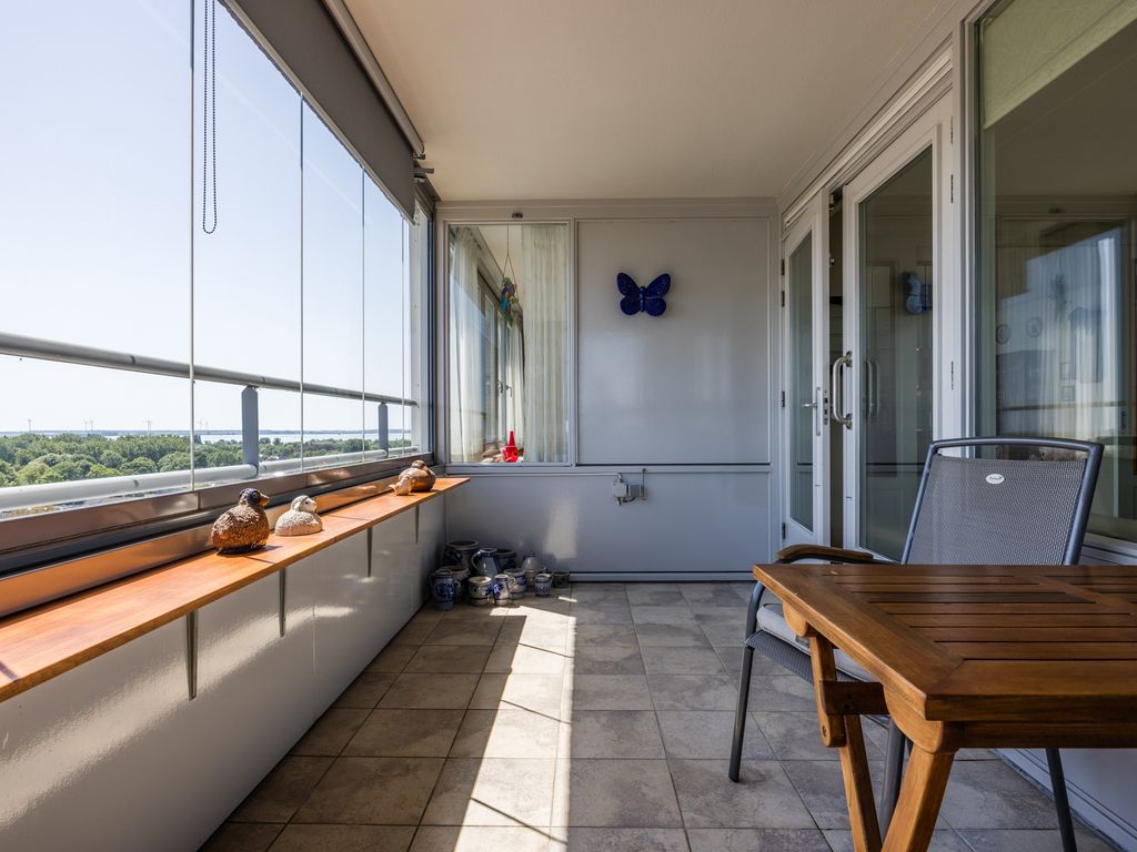 P C Hooftstraat 109, HELLEVOETSLUIS