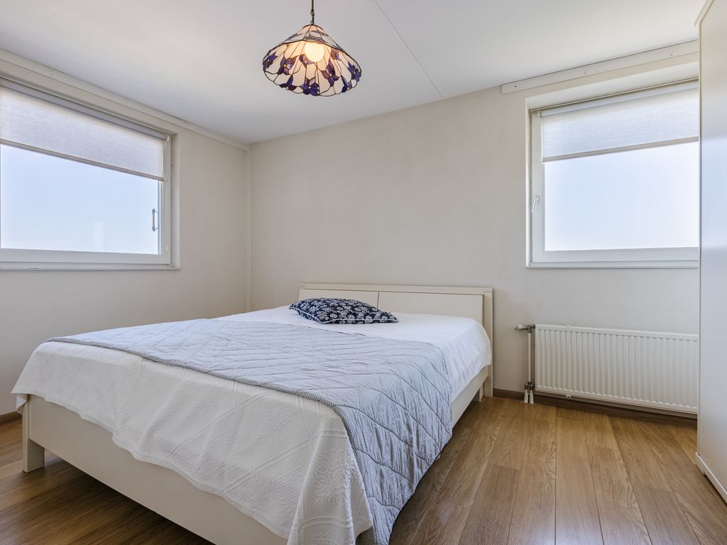 P C Hooftstraat 109, HELLEVOETSLUIS