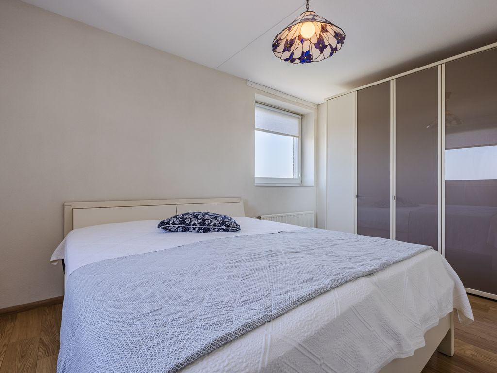P C Hooftstraat 109, HELLEVOETSLUIS