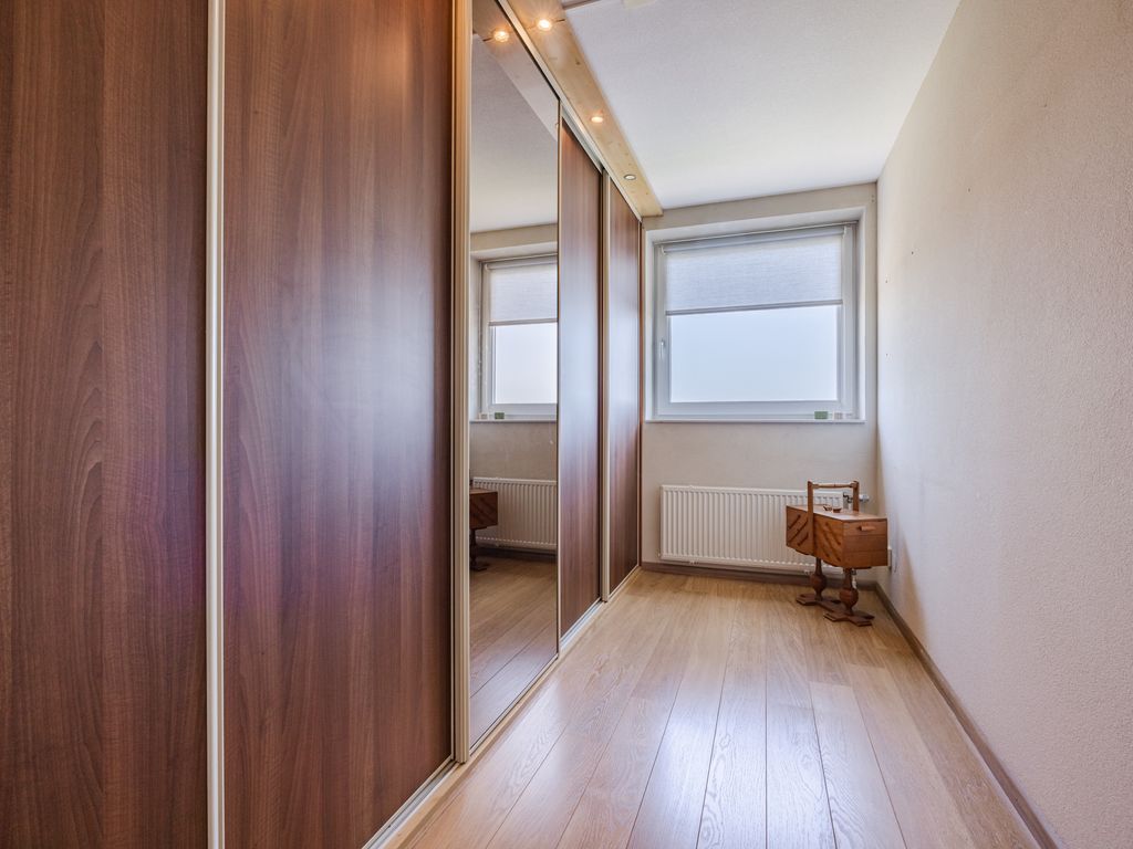 P C Hooftstraat 109, HELLEVOETSLUIS