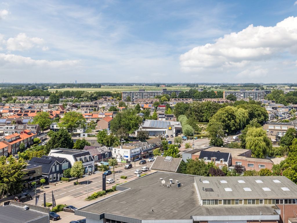 P C Hooftstraat 109, HELLEVOETSLUIS
