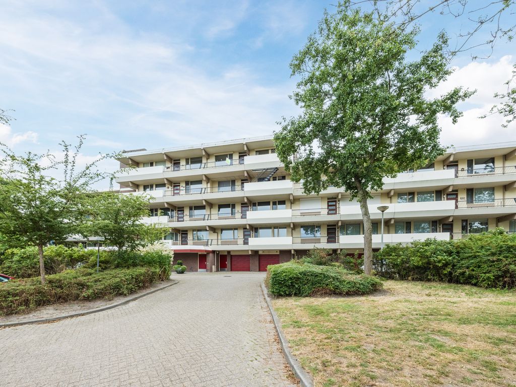 Zeegat 118, HELLEVOETSLUIS