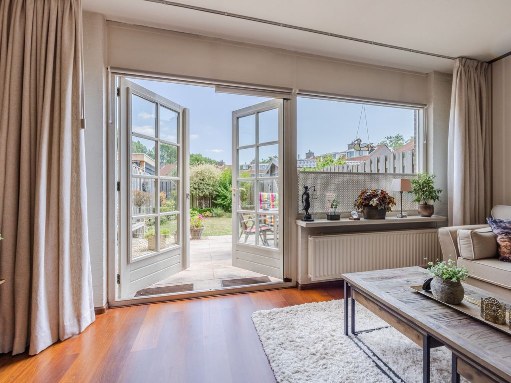 Vuurdoorn 34, HELLEVOETSLUIS