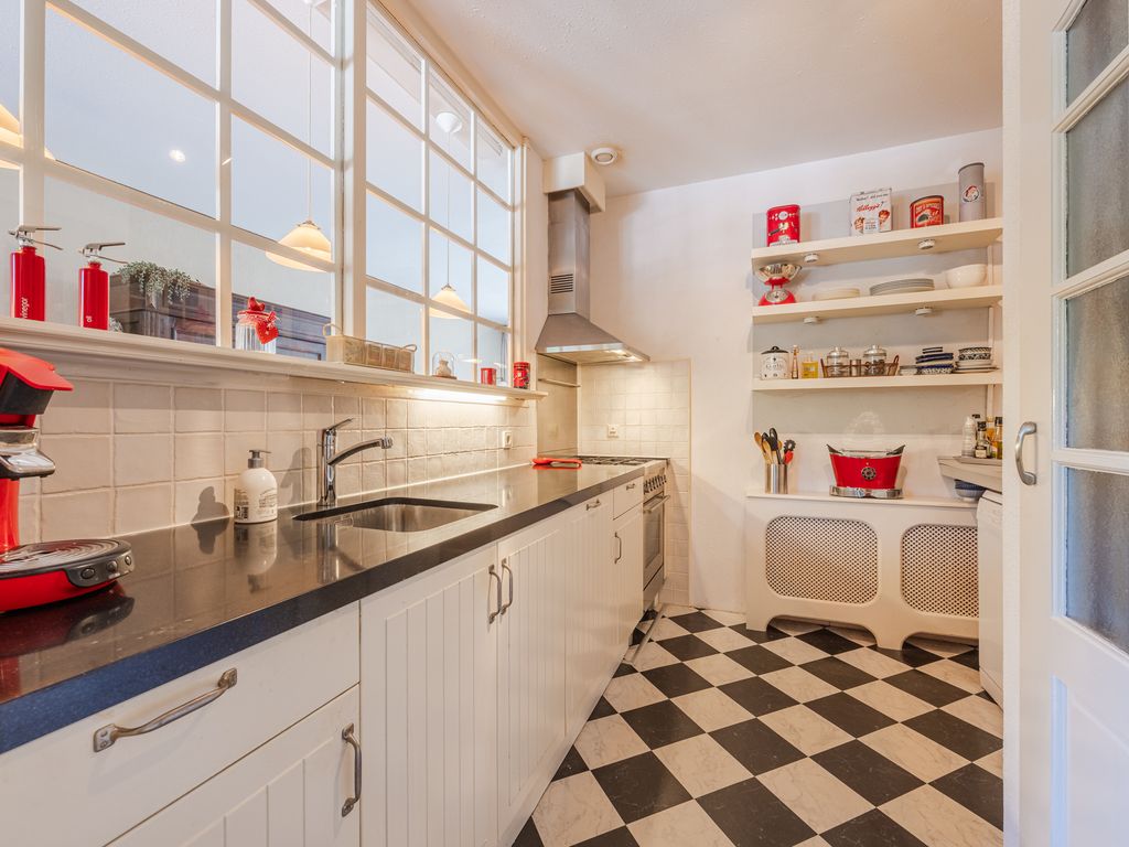 Vuurdoorn 34, HELLEVOETSLUIS