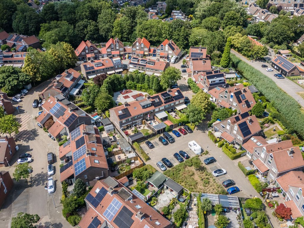 Vuurdoorn 34, HELLEVOETSLUIS
