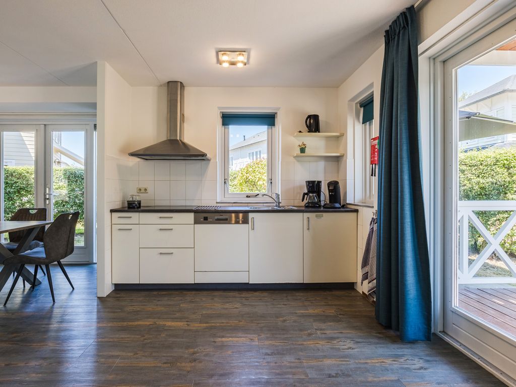 Nieuwe Zeedijk 1K312, HELLEVOETSLUIS