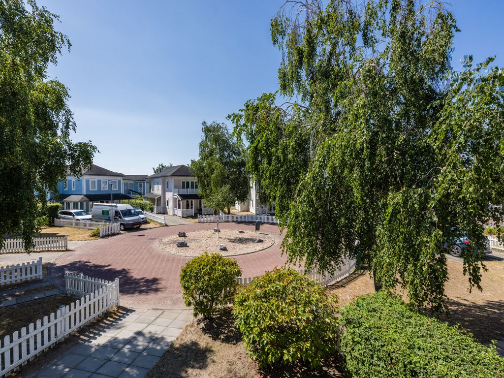 Nieuwe Zeedijk 1K312, HELLEVOETSLUIS
