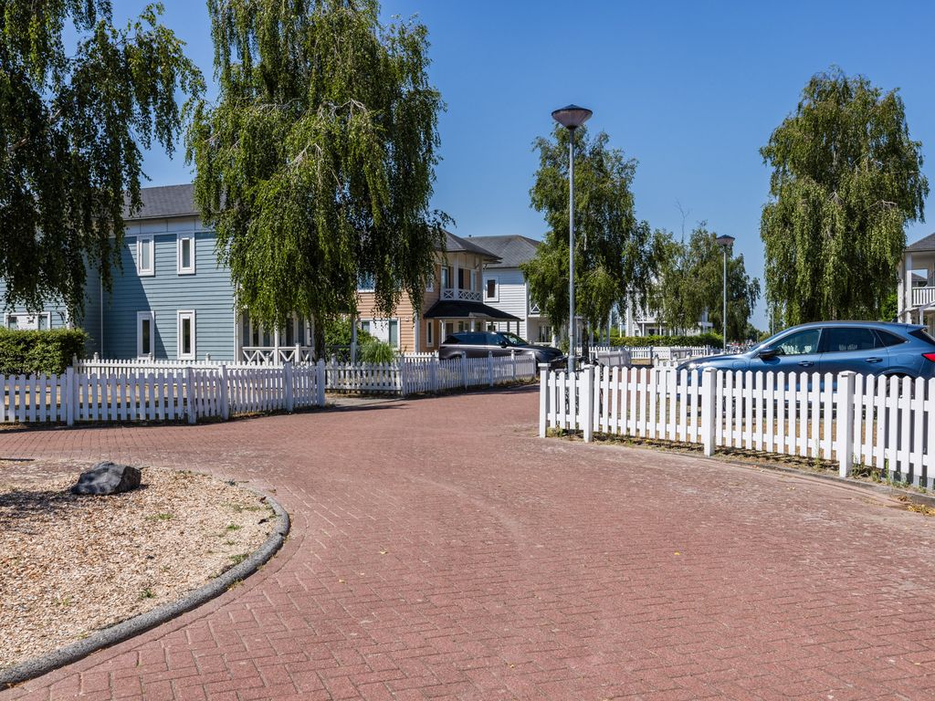 Nieuwe Zeedijk 1K312, HELLEVOETSLUIS