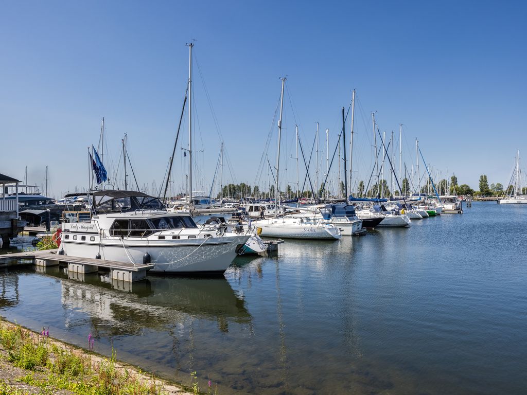 Nieuwe Zeedijk 1K312, HELLEVOETSLUIS