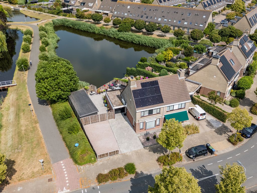 Albert Schweitzerlaan 48, HELLEVOETSLUIS