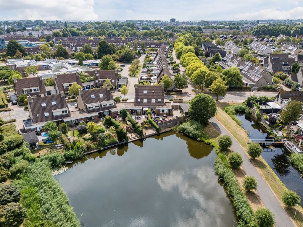 Albert Schweitzerlaan 48, HELLEVOETSLUIS