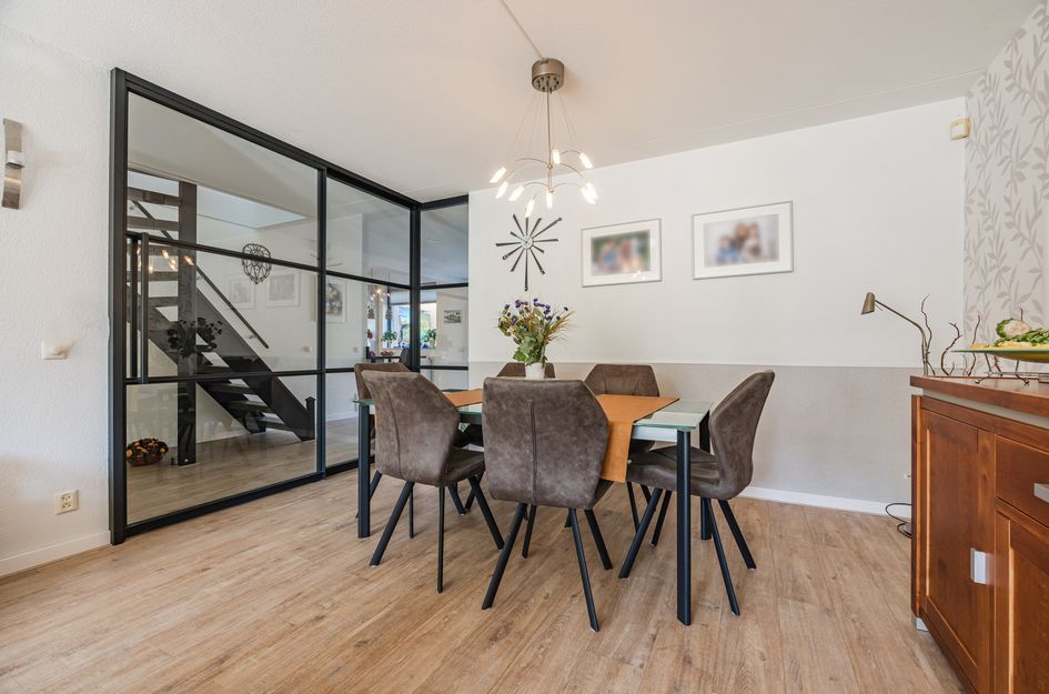 Etudestraat 96