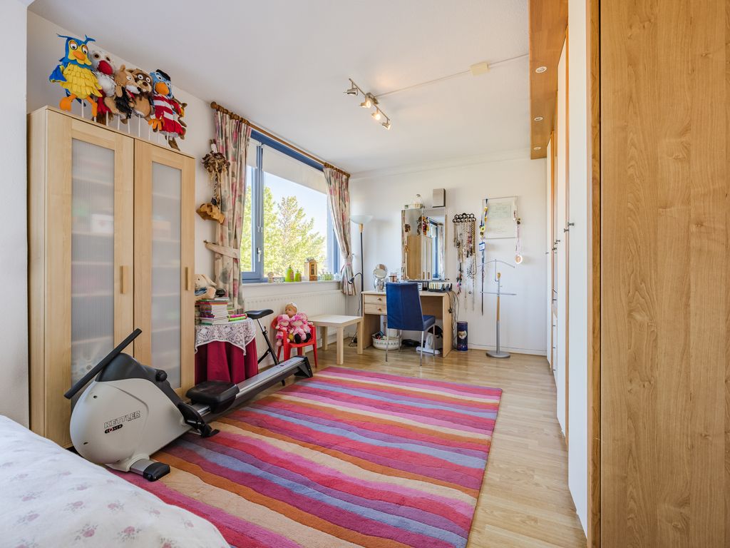 Etudestraat 96, HELLEVOETSLUIS
