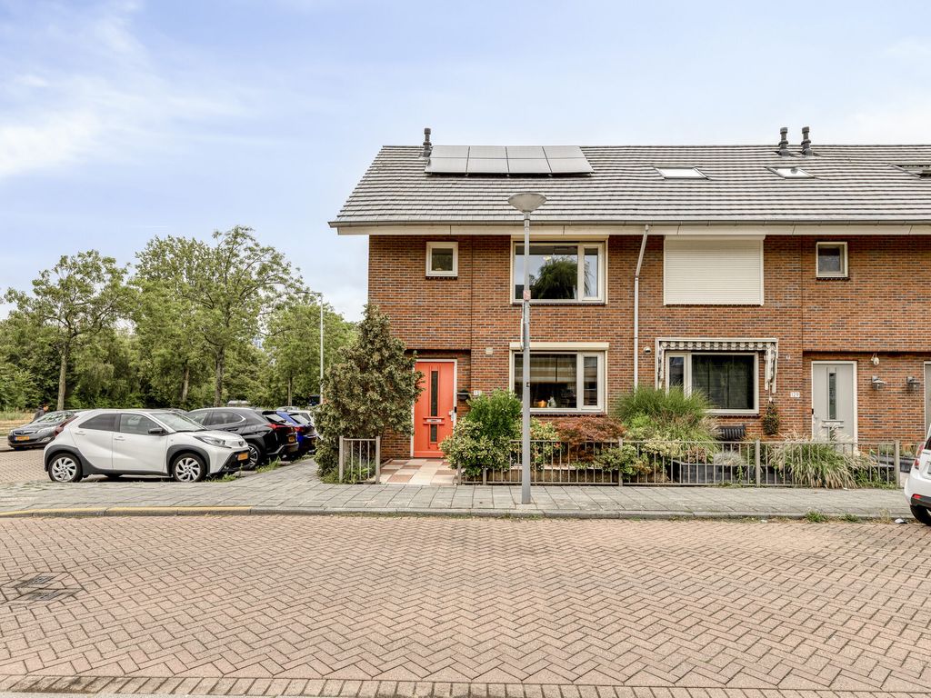 Ondersim 131, HOOGVLIET ROTTERDAM
